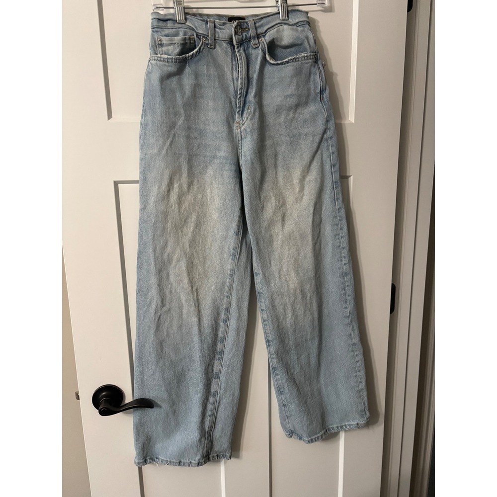 Urban Outfitters BDG High Waisted‎ Light Wash Distressed Wide Leg Jeans Size 26